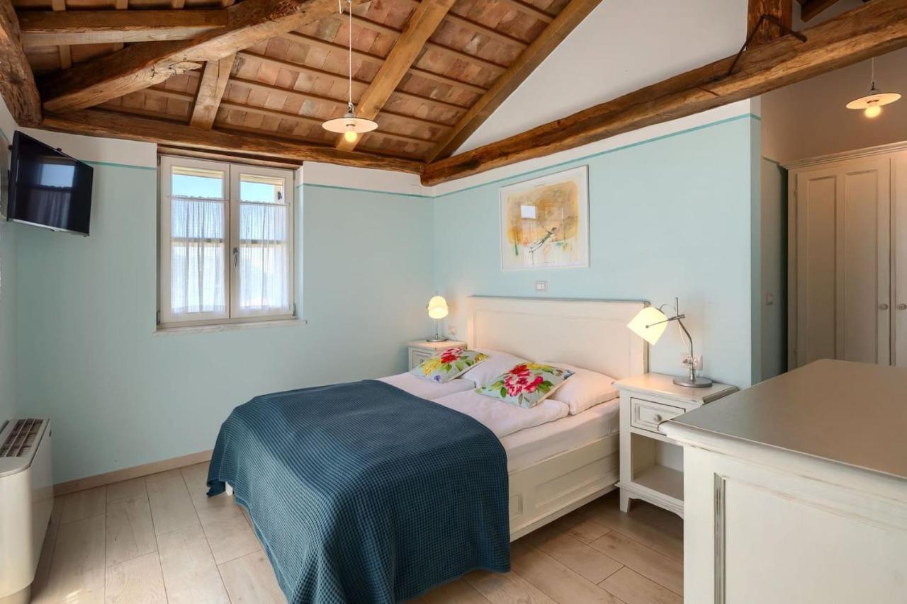 Family Villa Elizabeta With Pool In Umag Cepljani Esterno foto